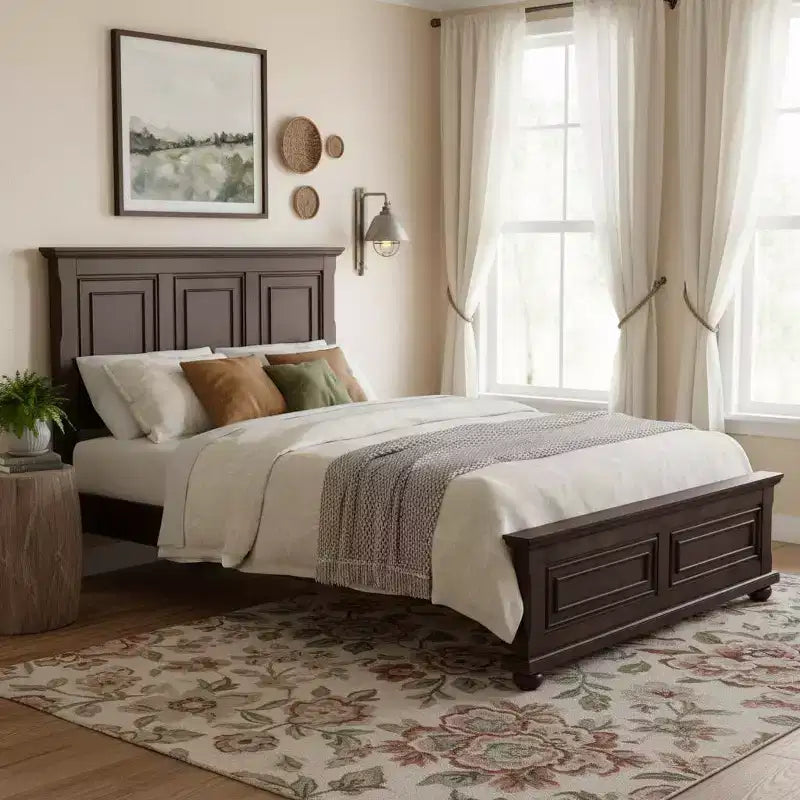 Merax Traditional Town and Country Style Pinewood Queen Bed with Decorative Fretwork and Grooved Panels